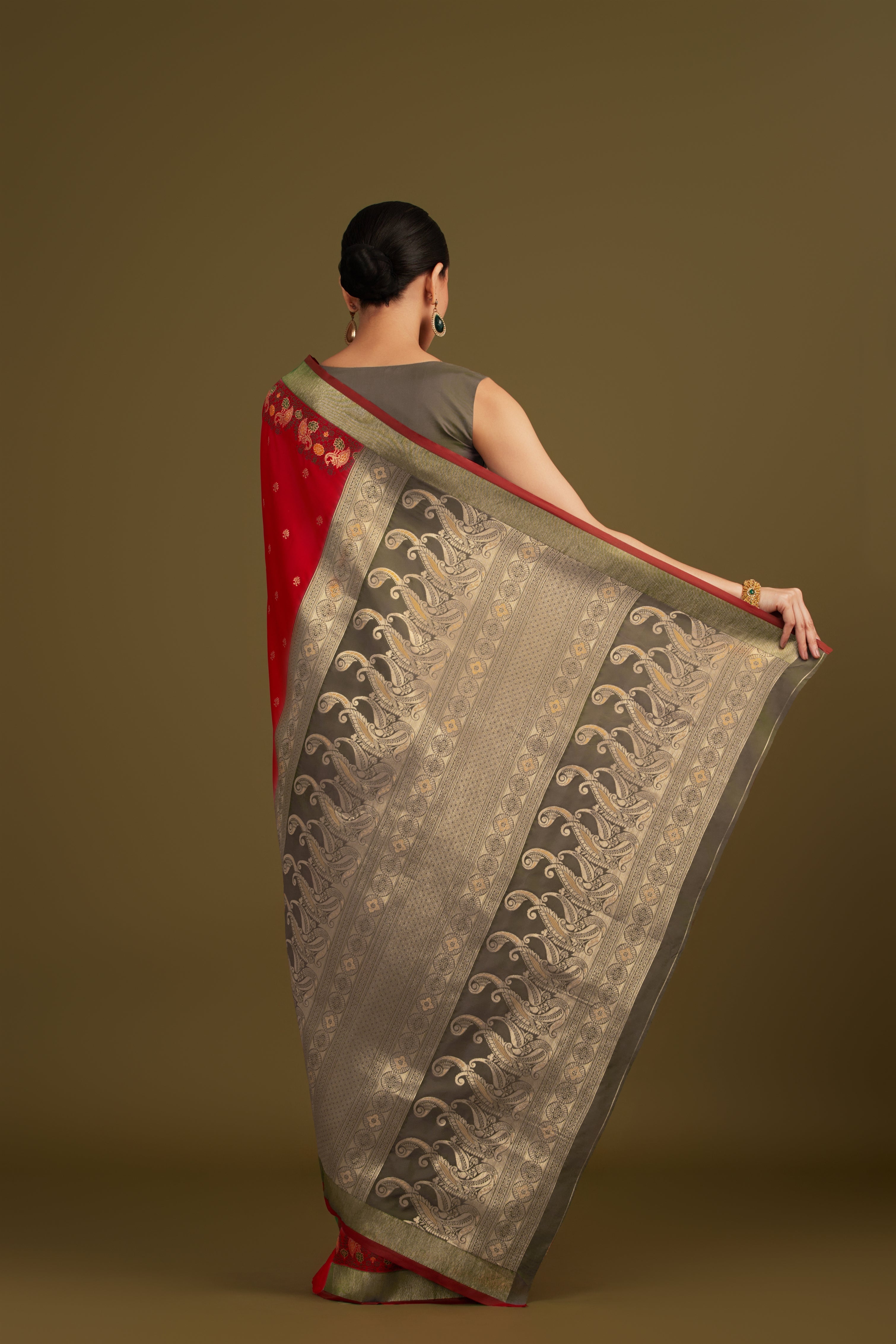 Red Banarasi Silk Blend Paisley Zari Pallu Saree