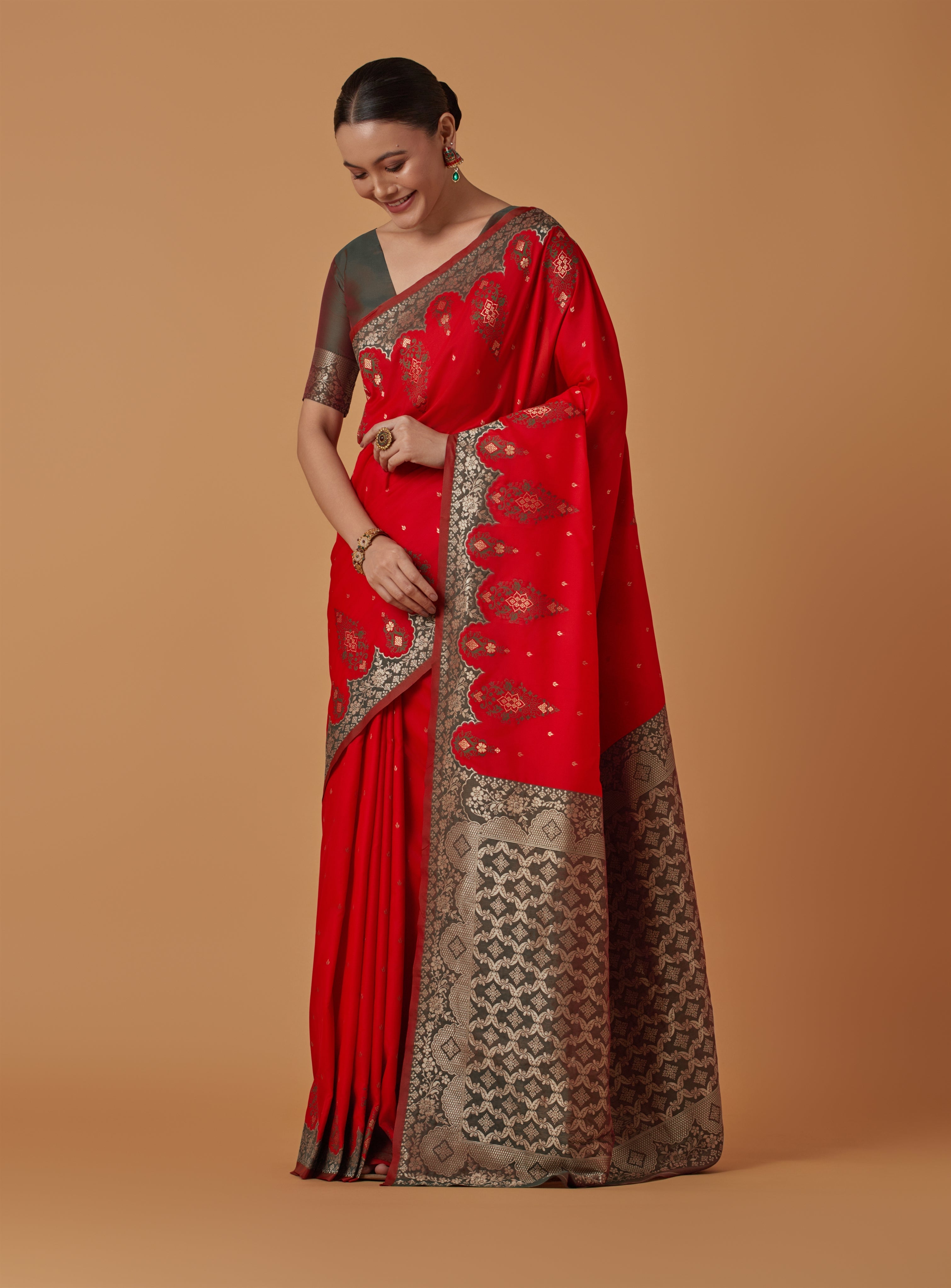 Red Banarasi Silk Blend Zari Woven Contemporary Saree