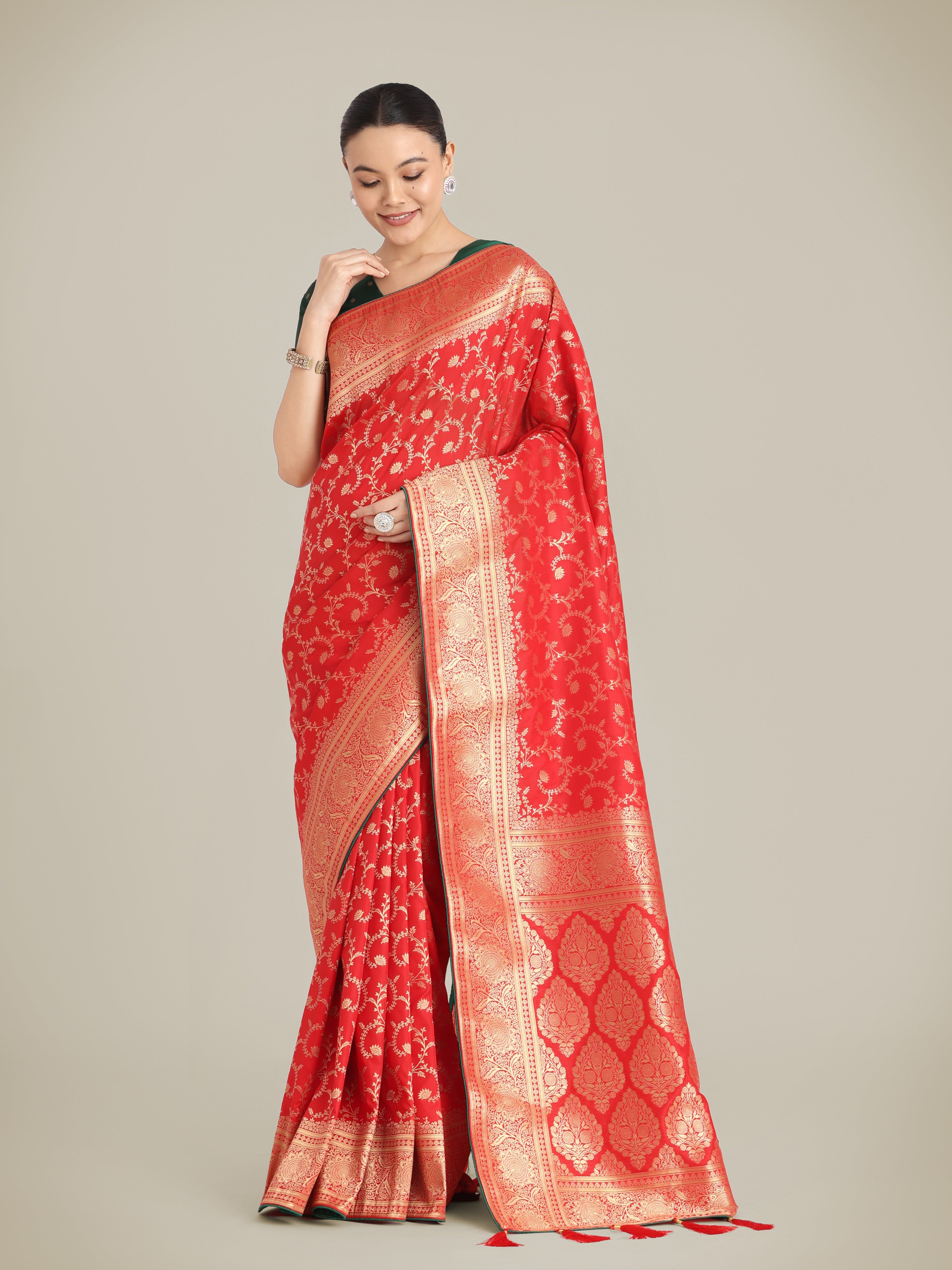 Red Banarasi Silk Zari Weaving Work Classic Saree