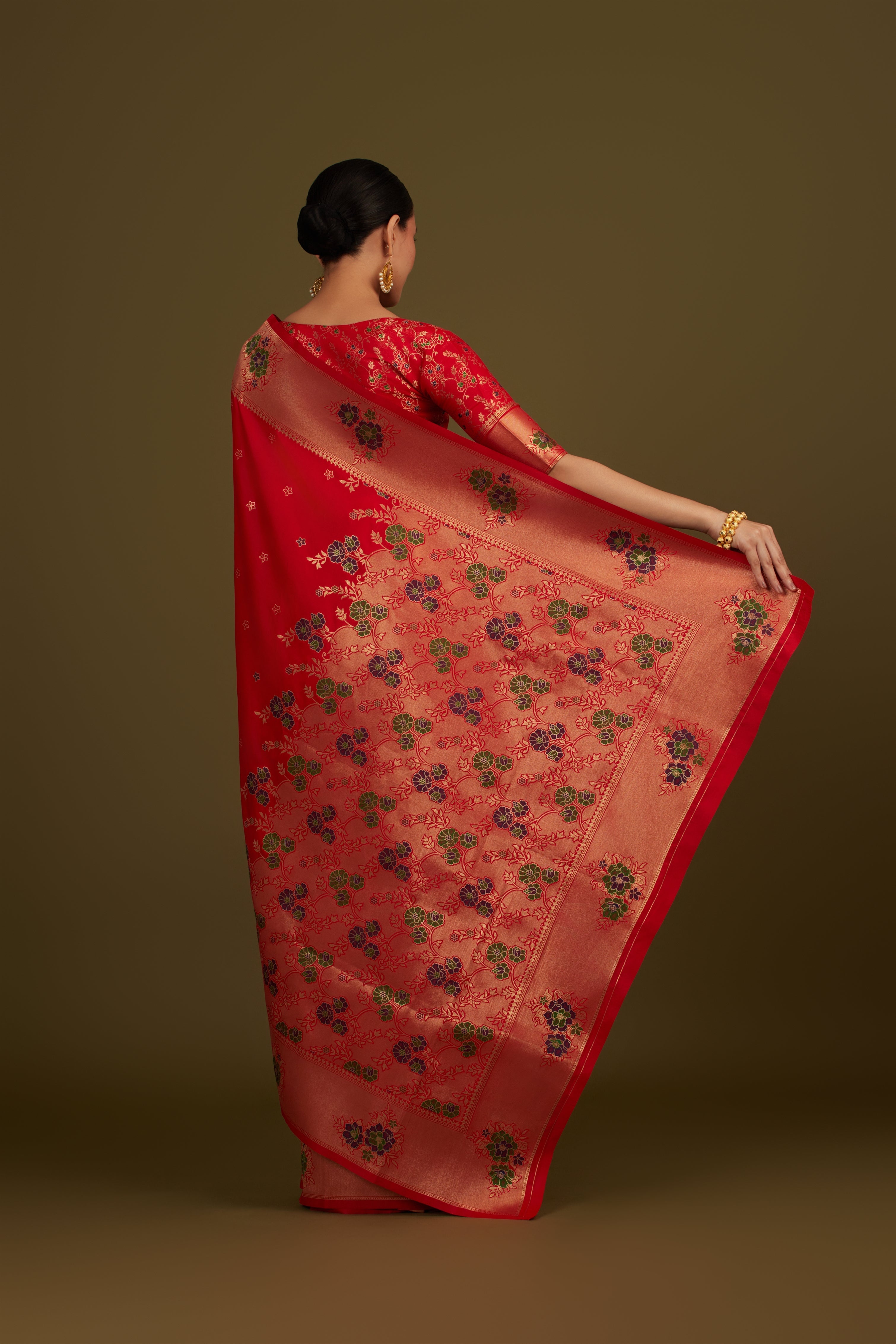 Red Silk Blend Zari Woven Classic Saree