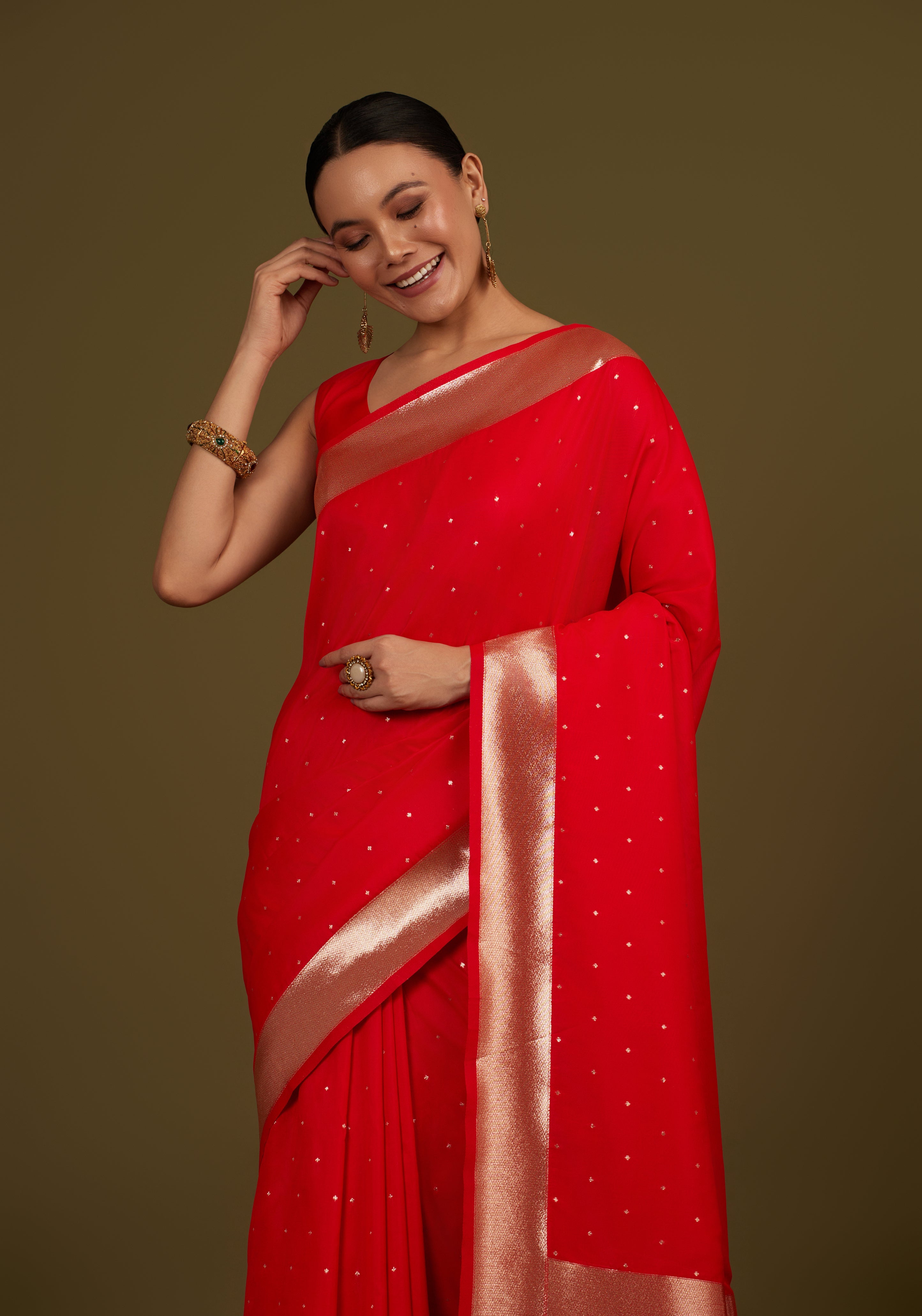 Red Banarasi Silk Zari Weaving Work Elegant Saree