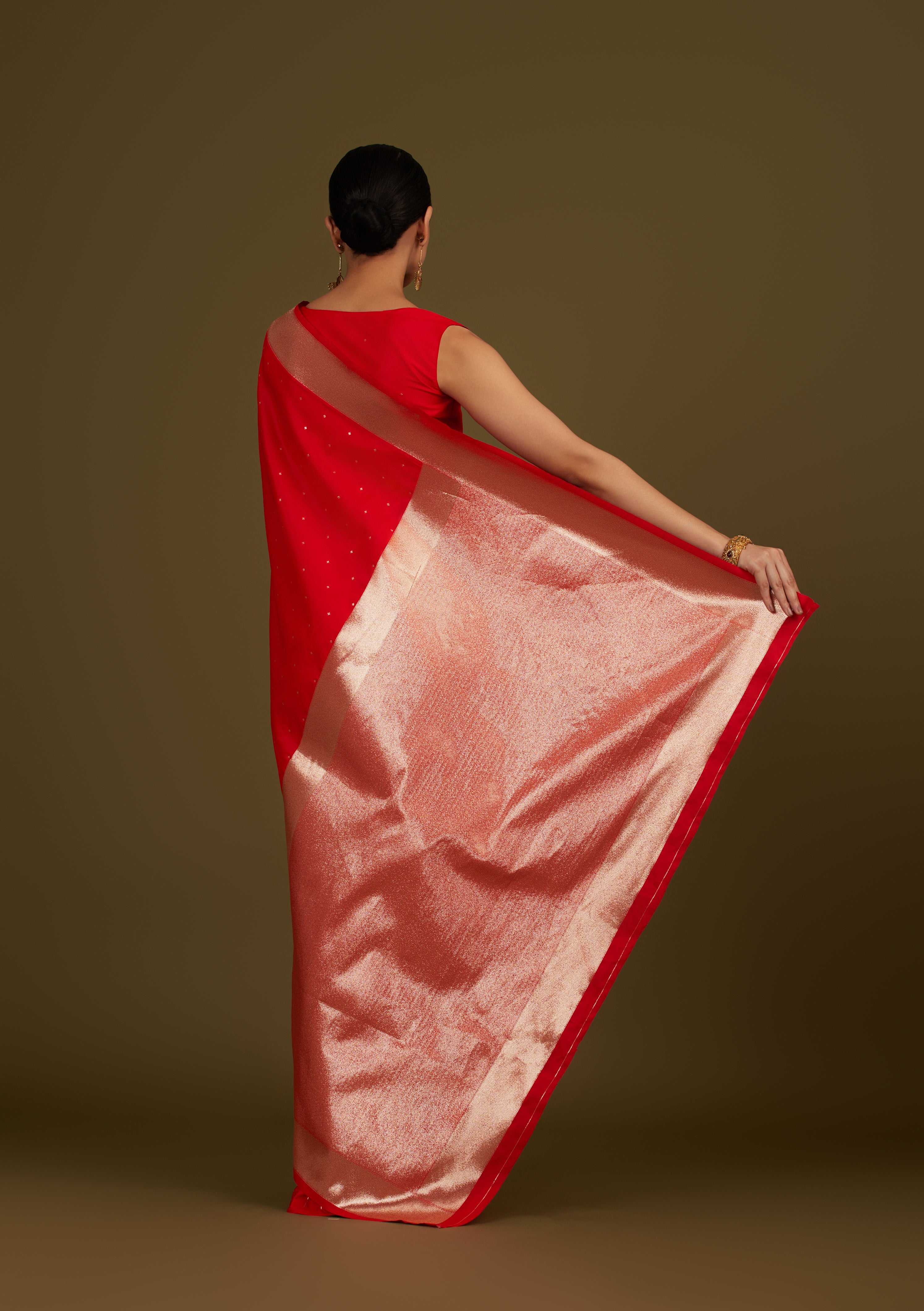 Red Banarasi Silk Zari Weaving Work Elegant Saree