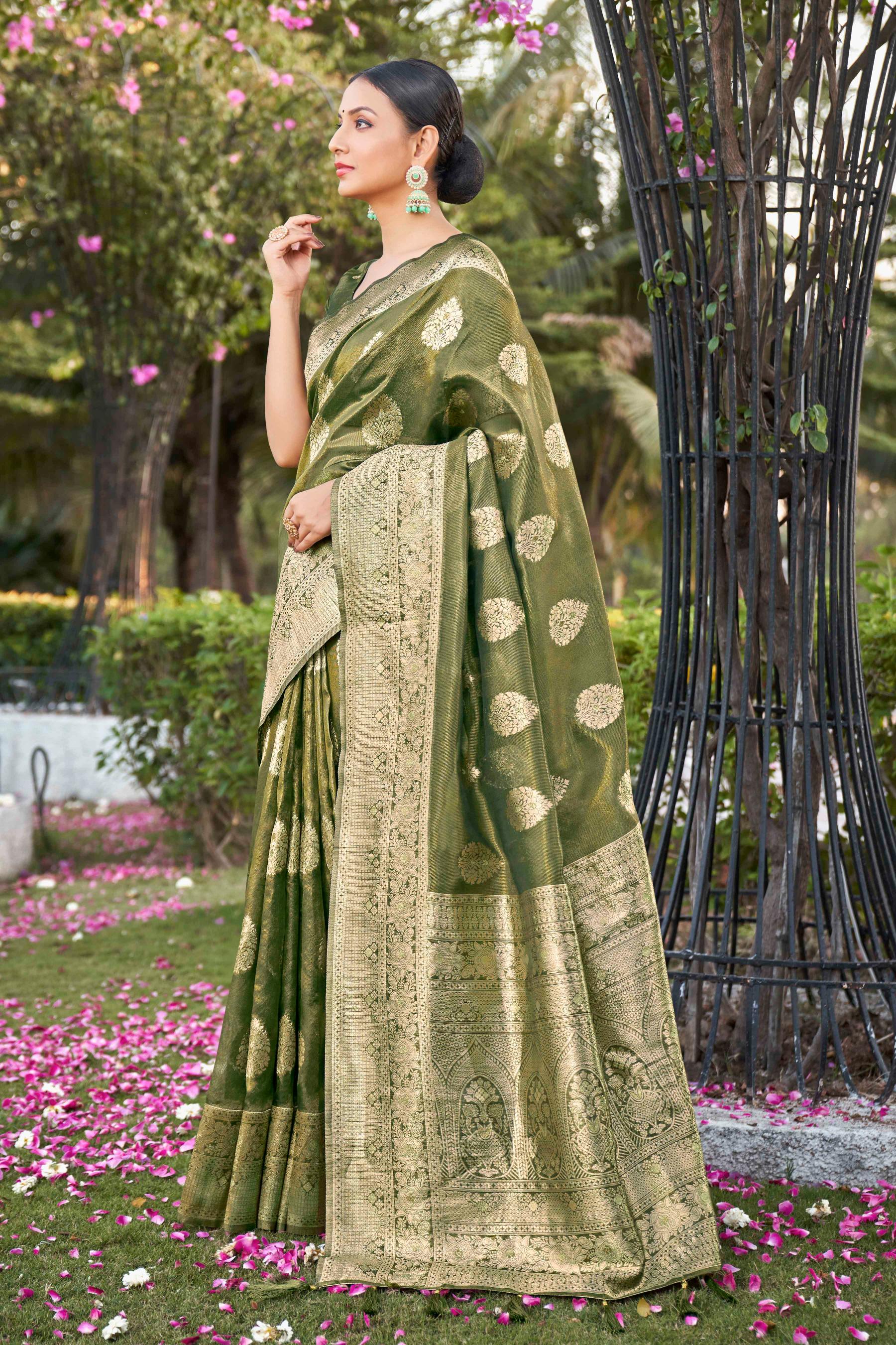 Green Shimmer Silk Zari Woven Fancy Saree - Monjolika Fashion