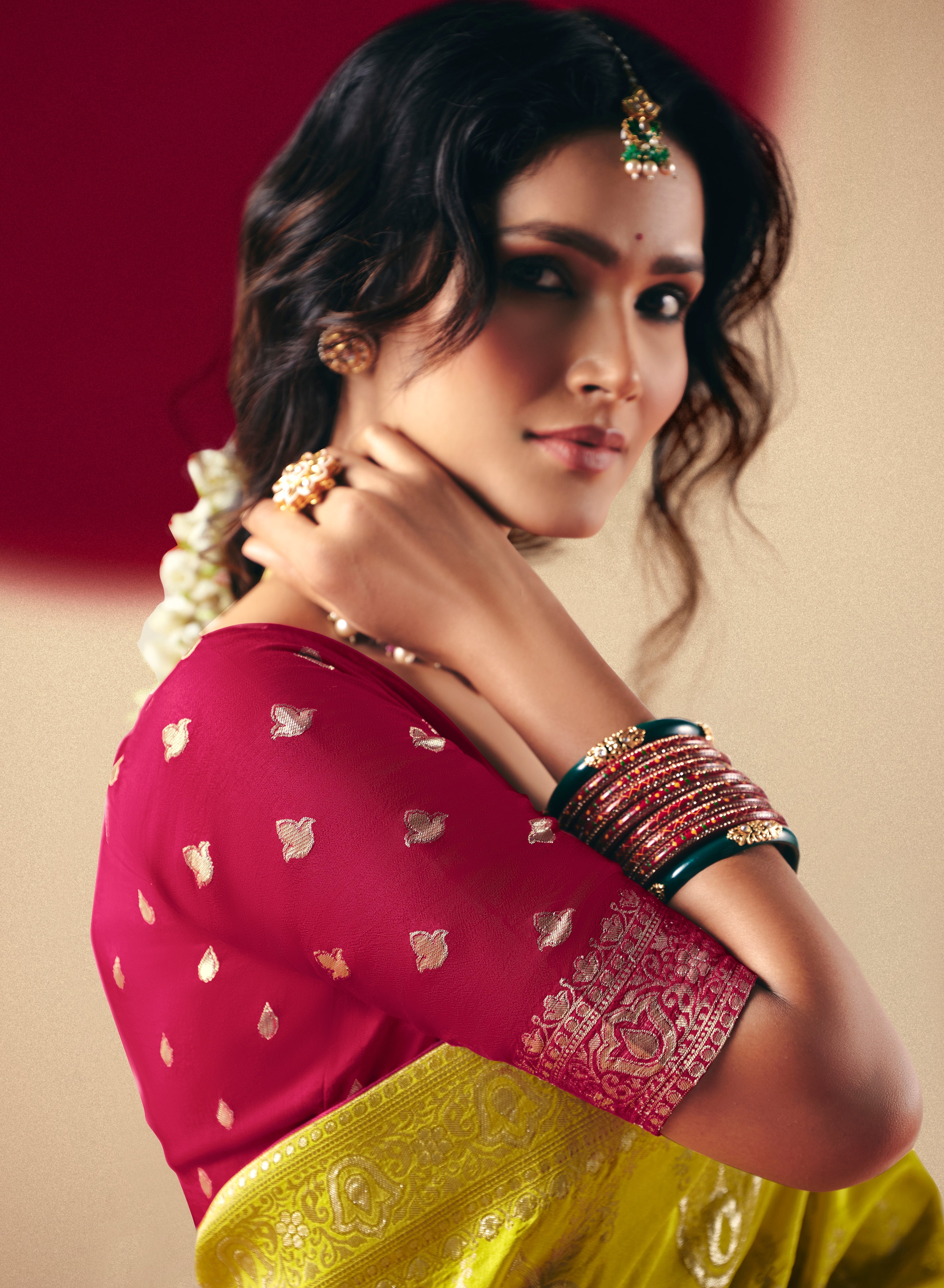 Viscose Silk Pear Saree with Rich Zari Weaving & Designer Tassels
