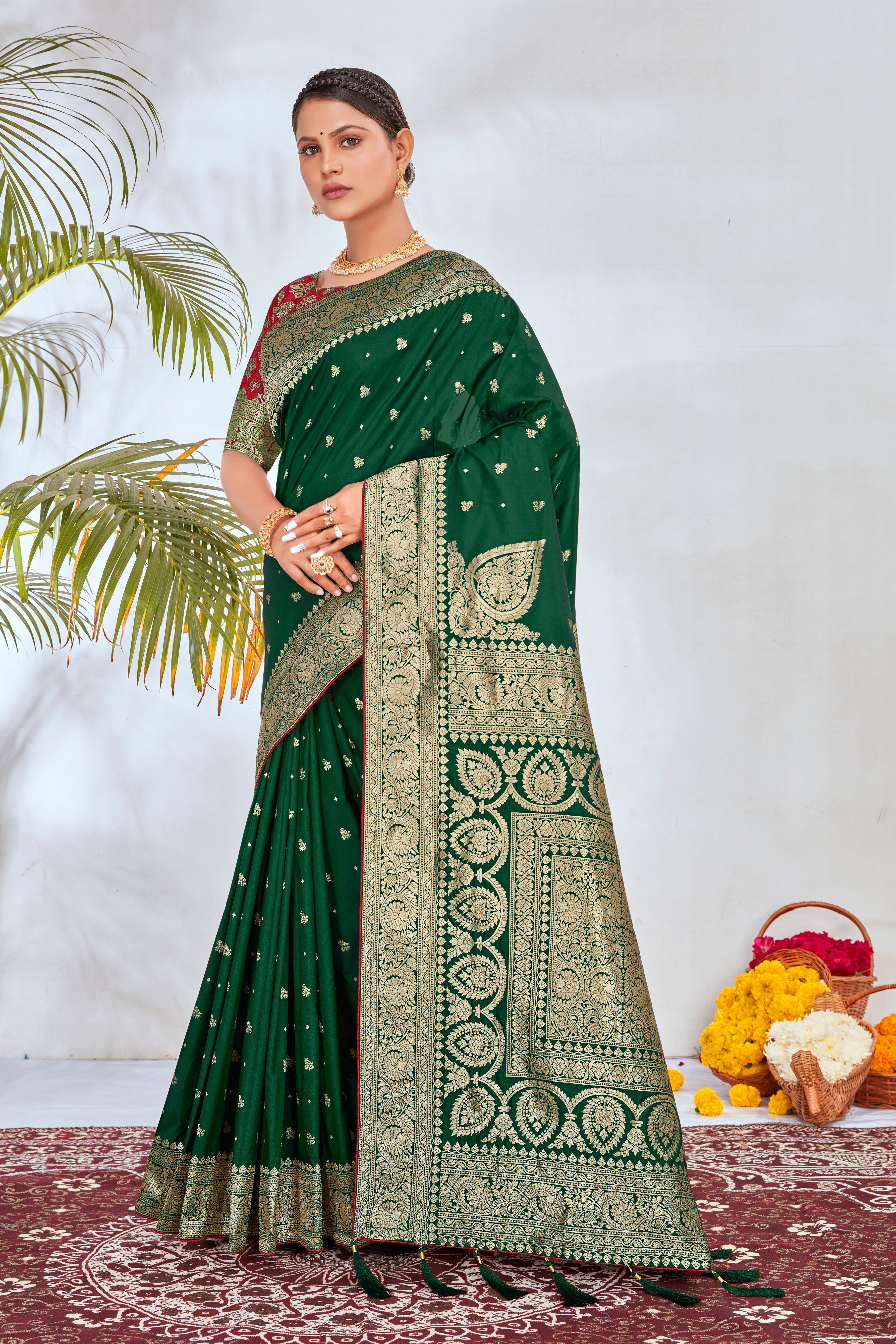 Dark Green Banarasi Silk Zari Weaving Trendy Saree
