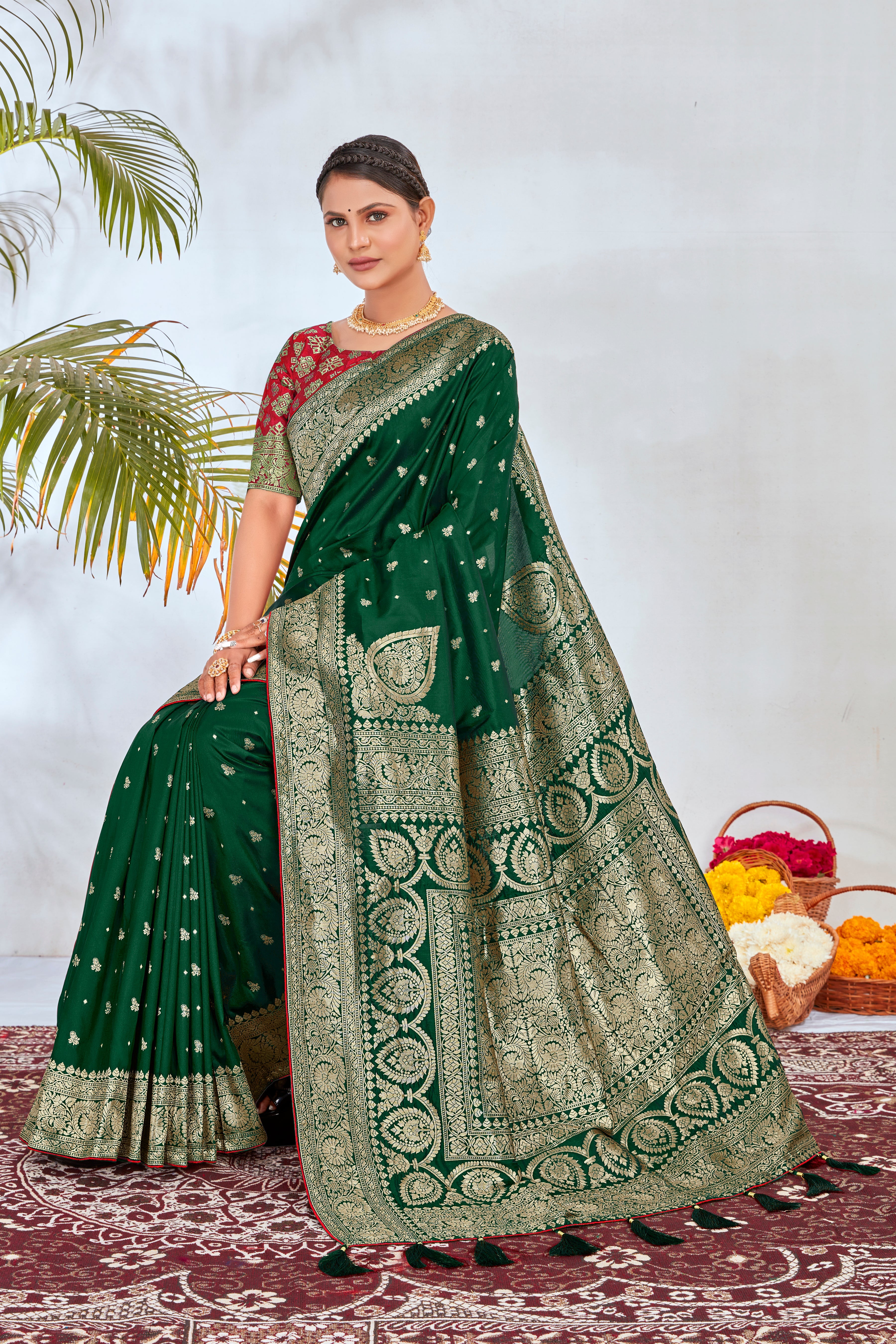 Dark Green Banarasi Silk Zari Weaving Trendy Saree