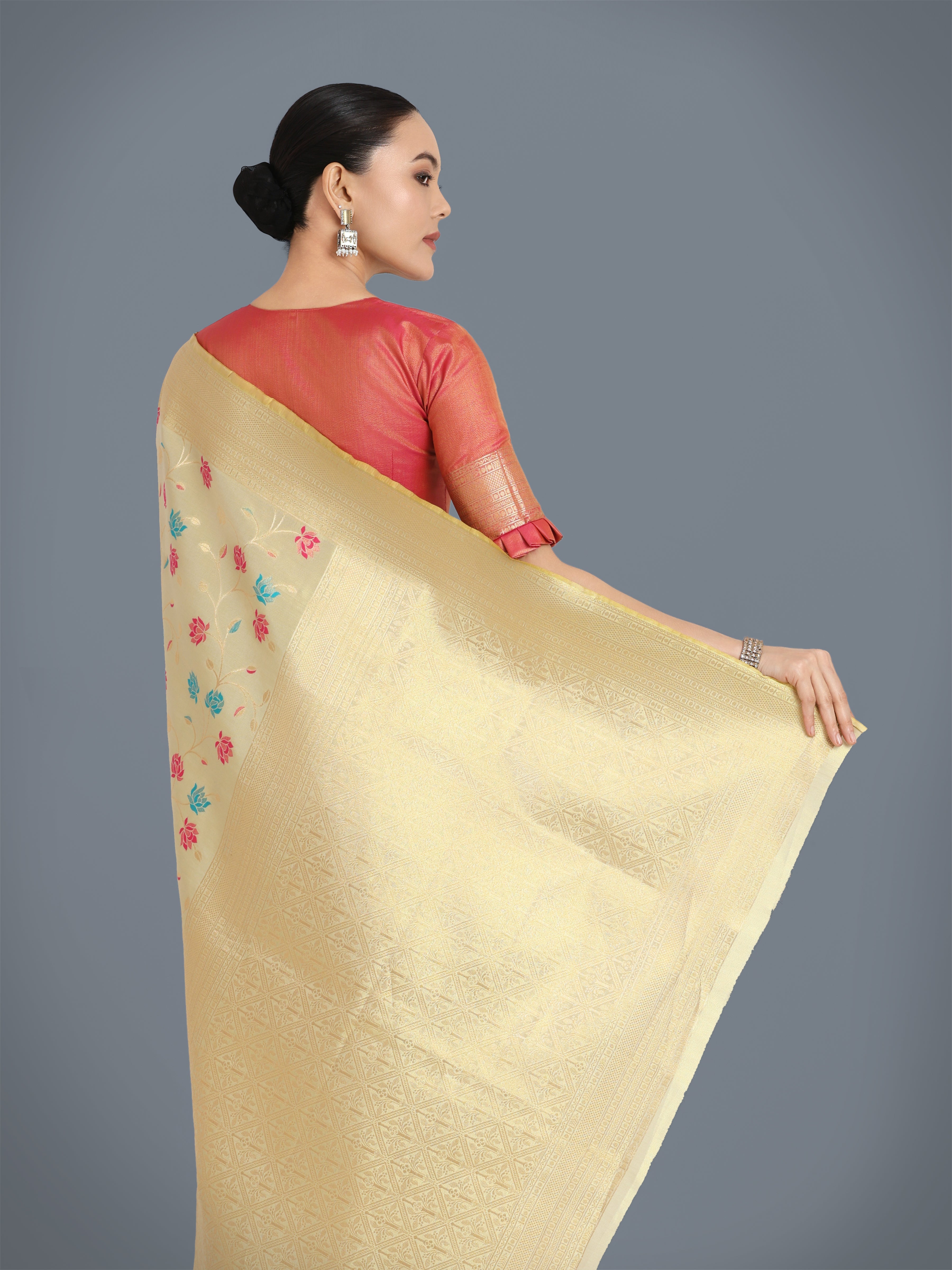 Cream Banarasi Tissue silk Designs With Regal Rich Look Saree