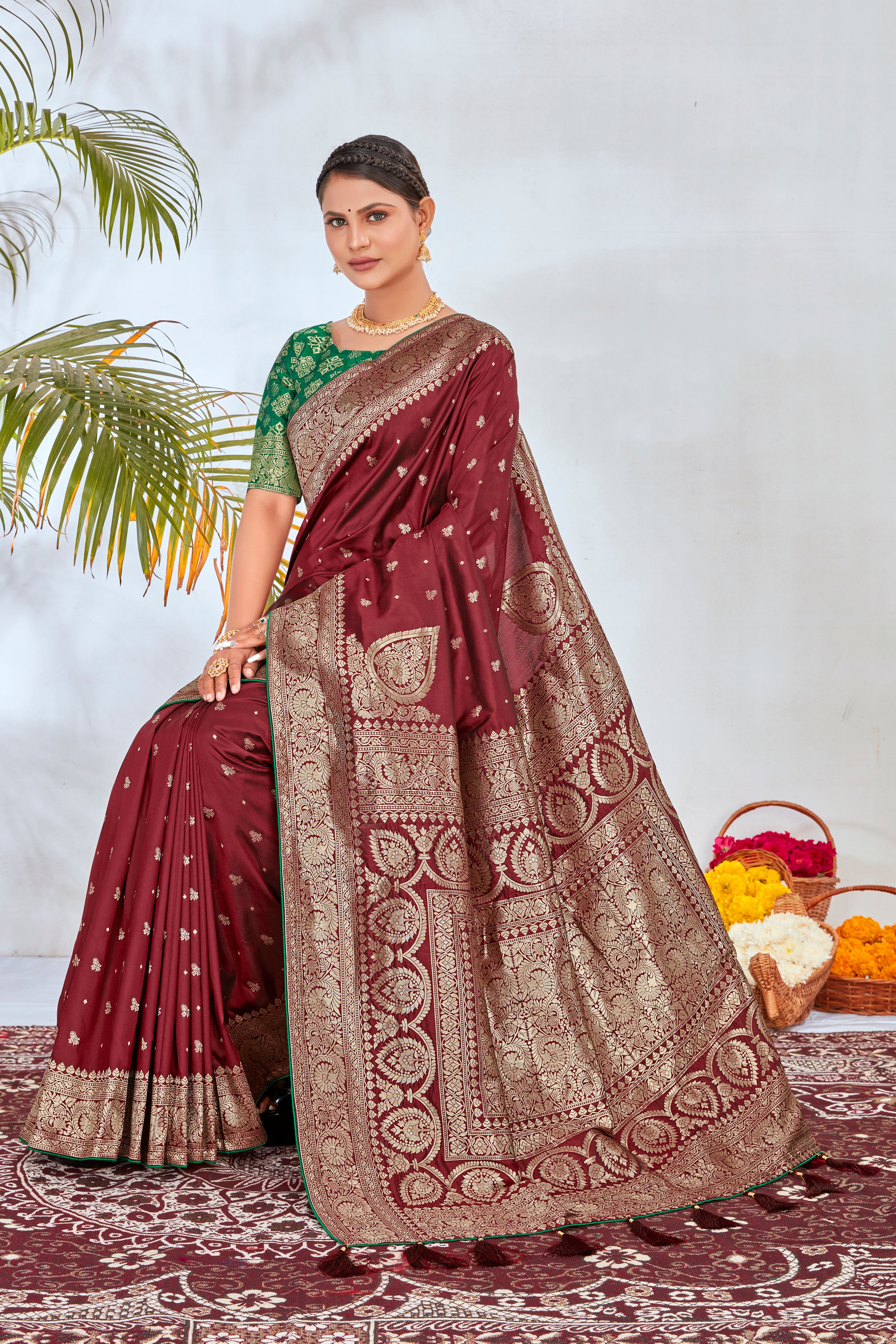 Maroon Banarasi Silk Woven Traditional Saree With Blouse Piece