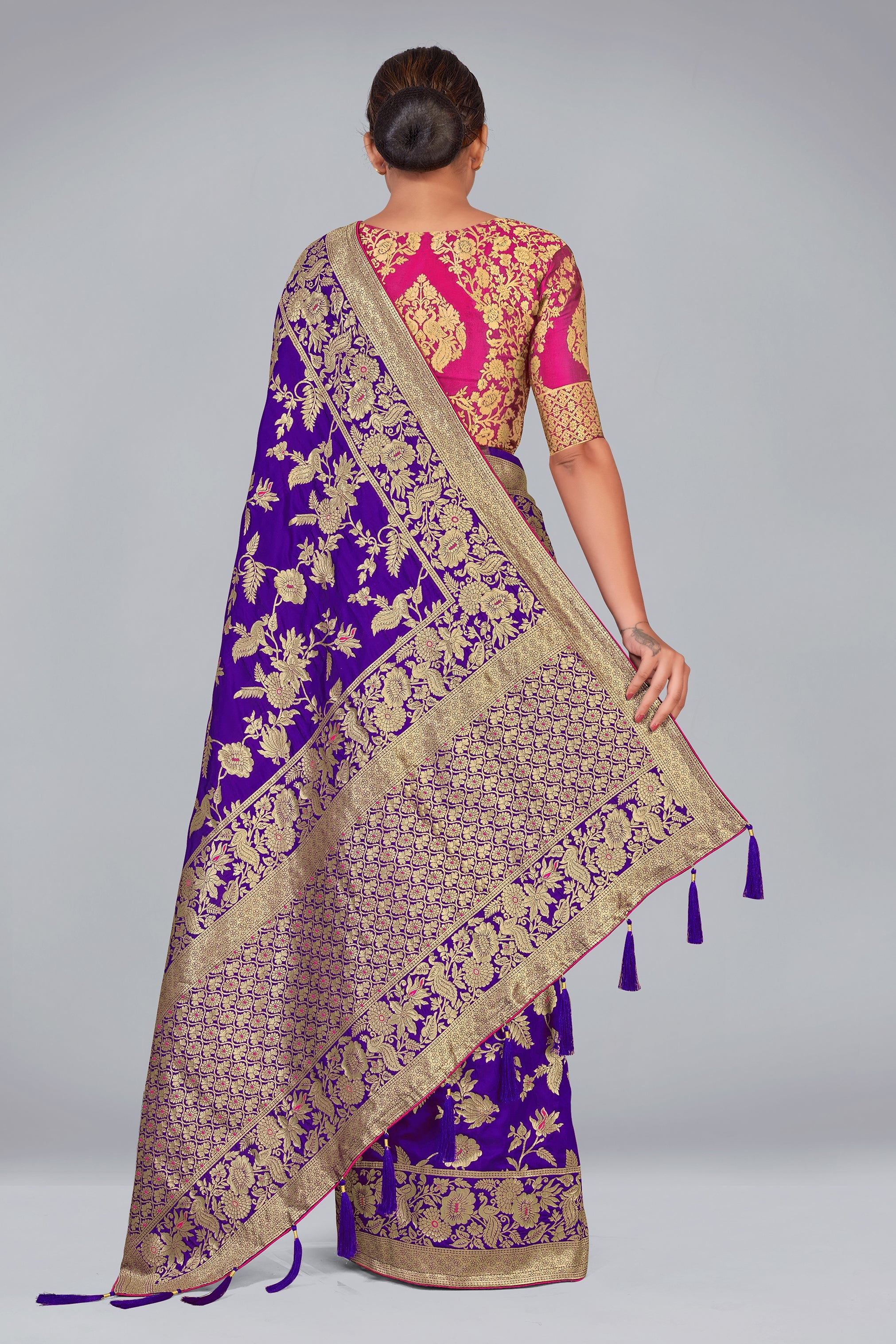 Violet Banarasi Silk Blend Woven Zari Elegance Saree