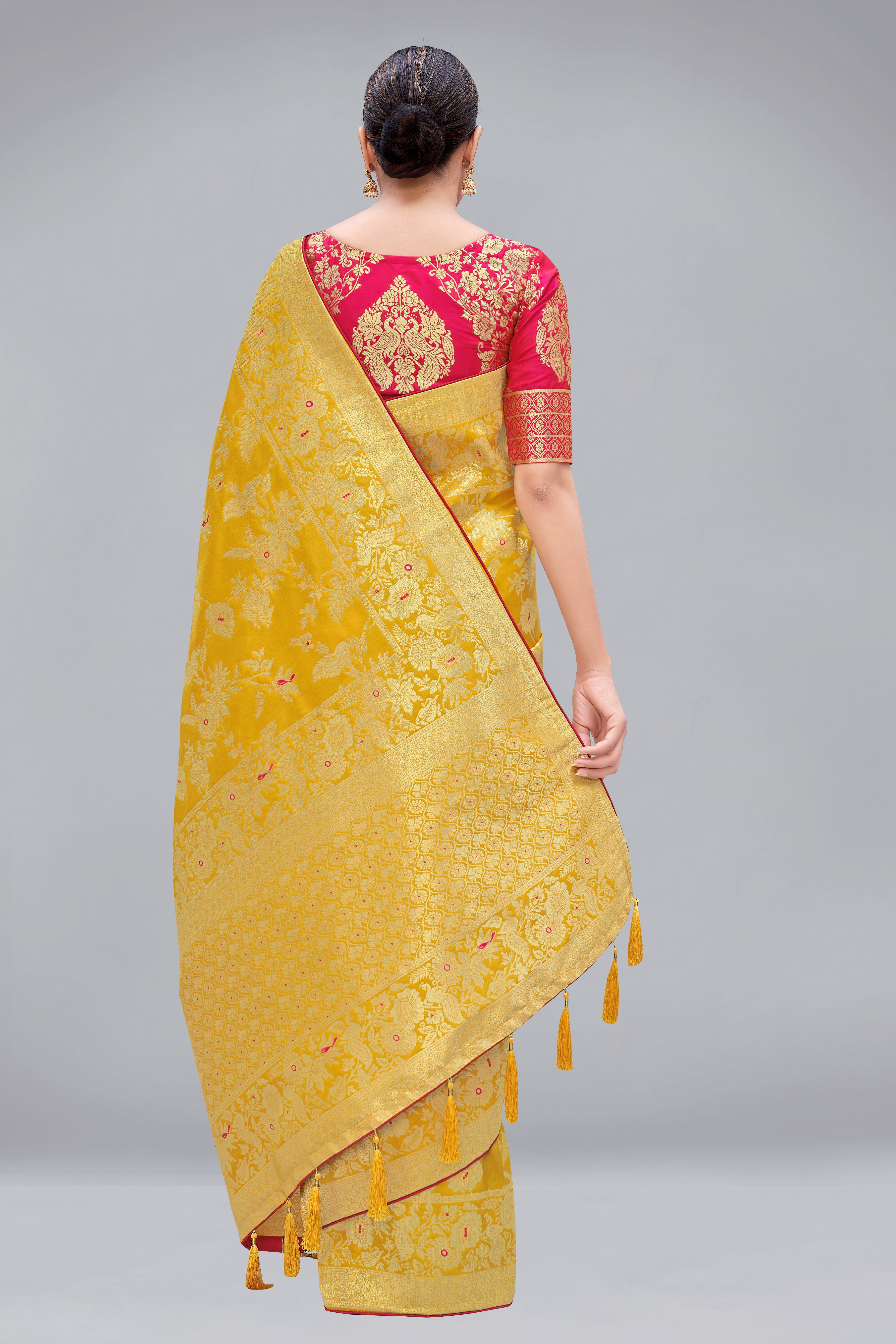Yellow Banarasi Silk Blend Woven Zari Contemporary Saree