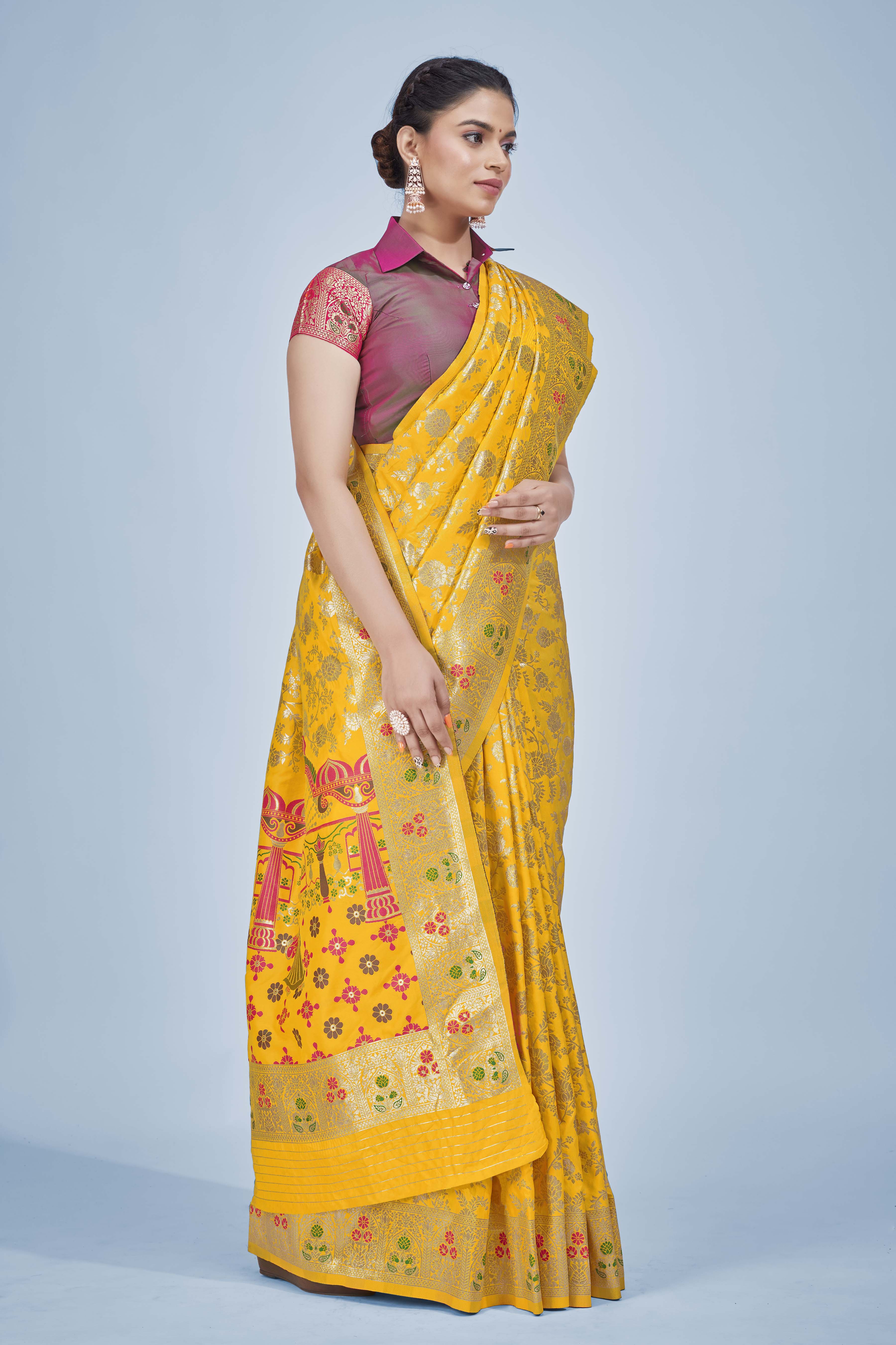 Yellow Banarasi Silk Zari Woven Saree With Blouse Piece