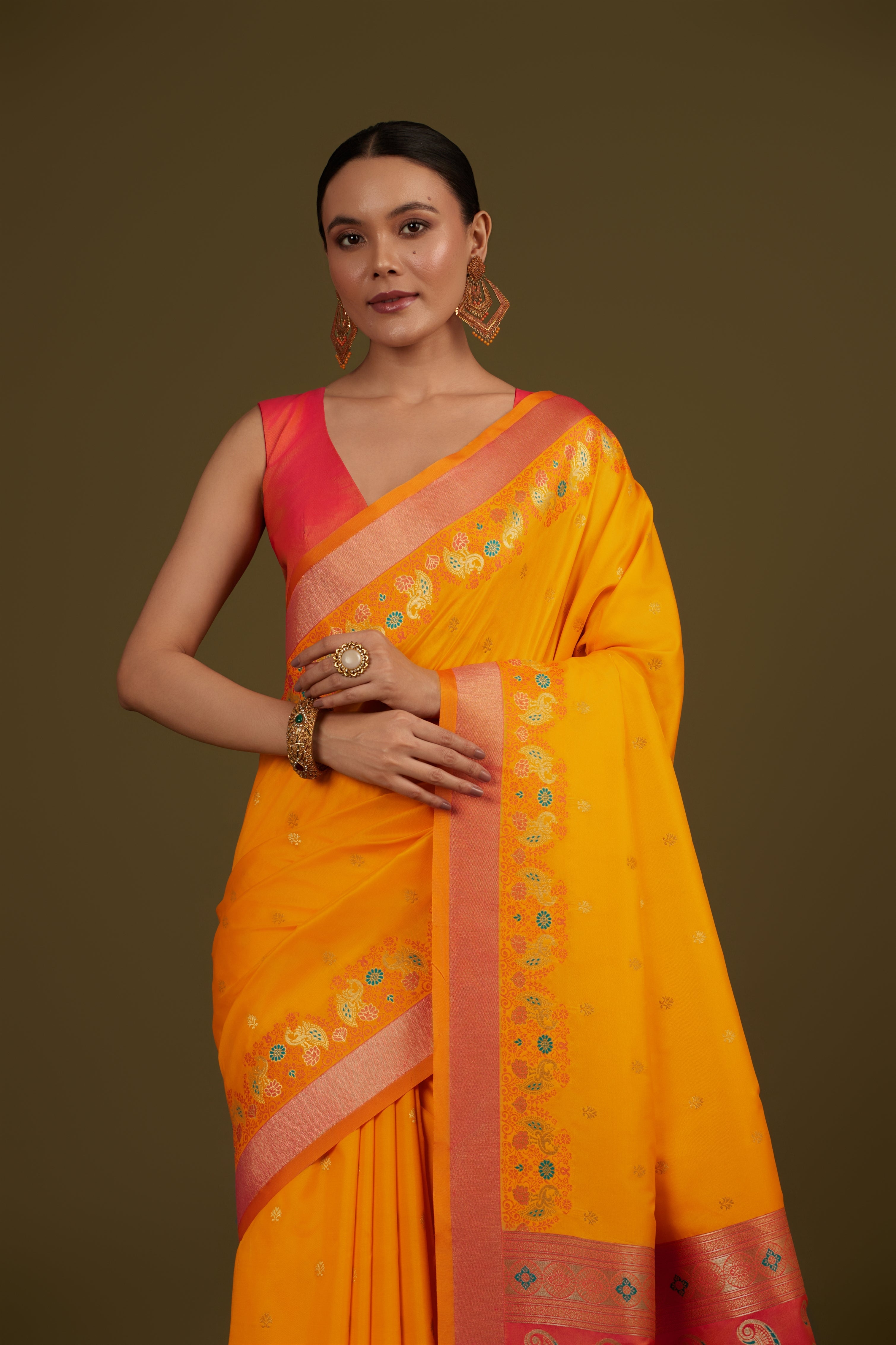 Yellow Banarasi Silk Blend Paisley Zari Pallu Saree