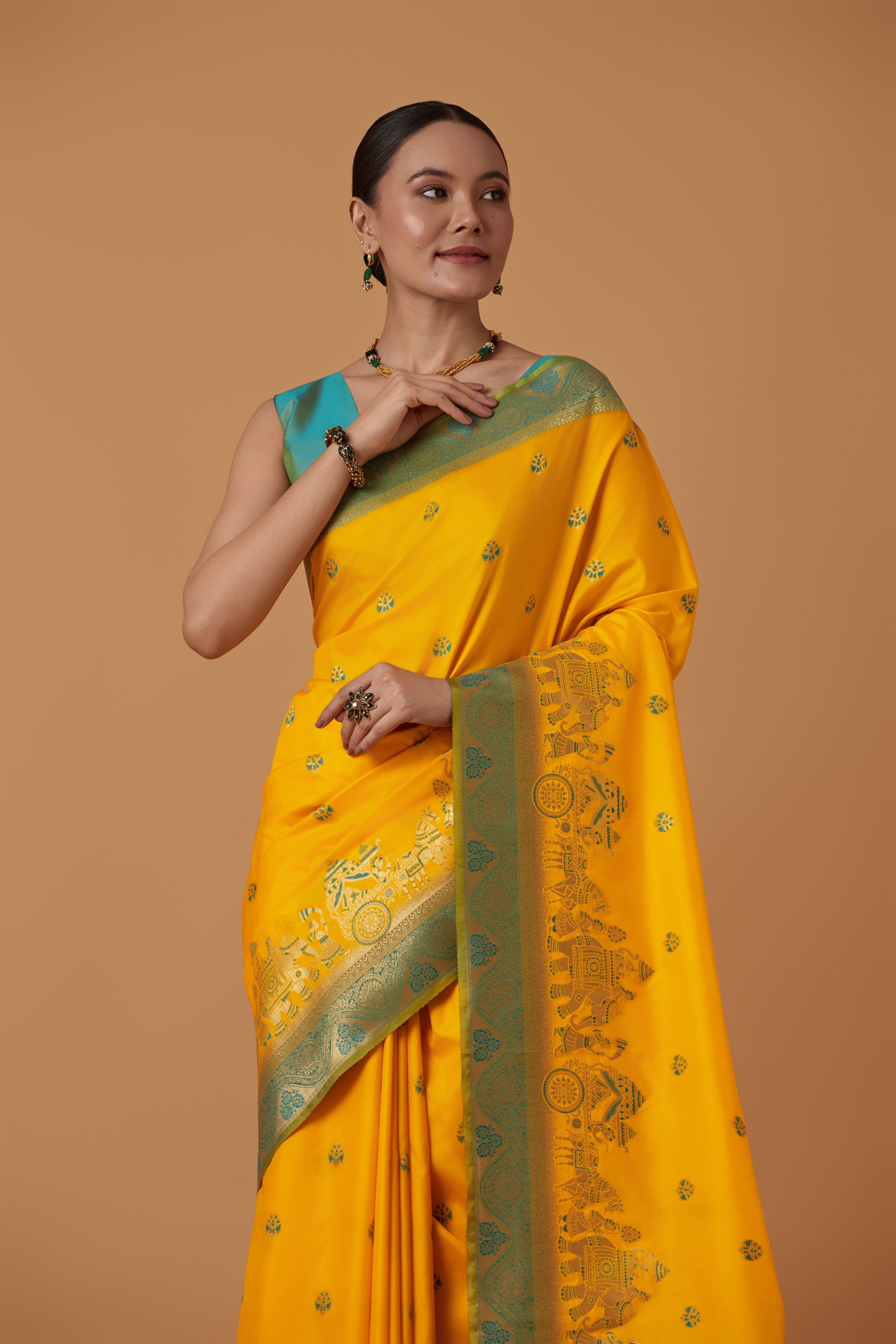 Yellow Banarasi Silk Dulha Dulhan Zari Woven Saree