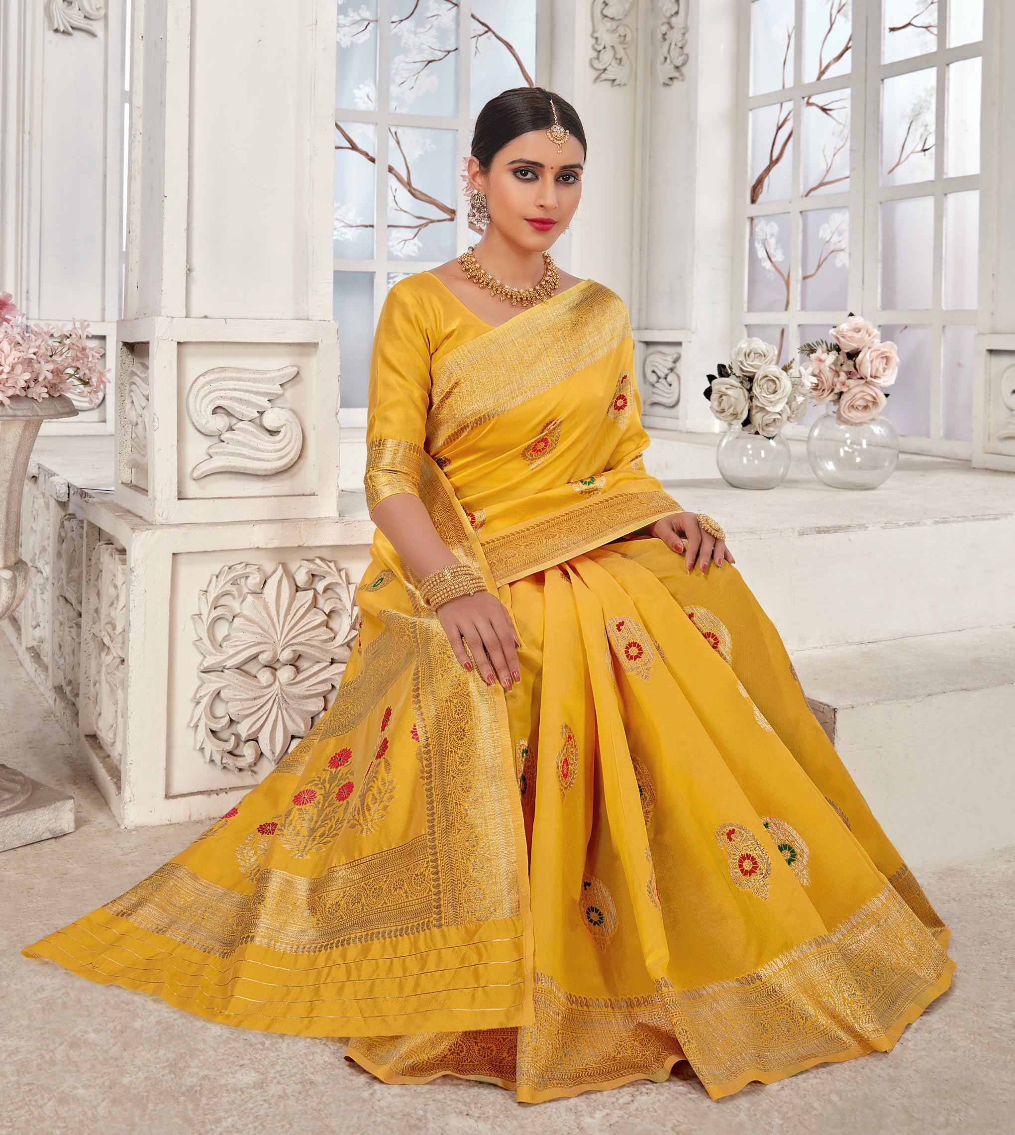 Yellow Silk Zari Work & Floral Motifs Elegant Saree